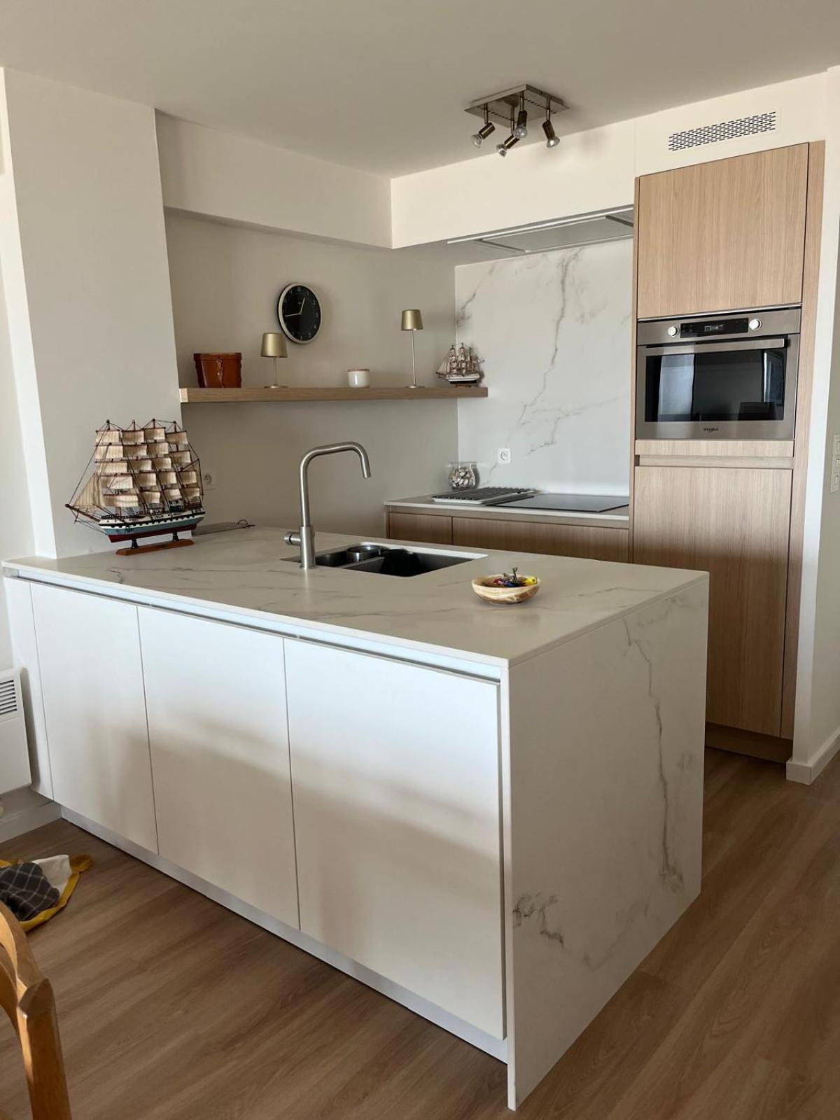 Seagull, Ruim En Volledig Vernieuwd Appartement Met Zeezicht In Westende Middelkerke Exterior photo